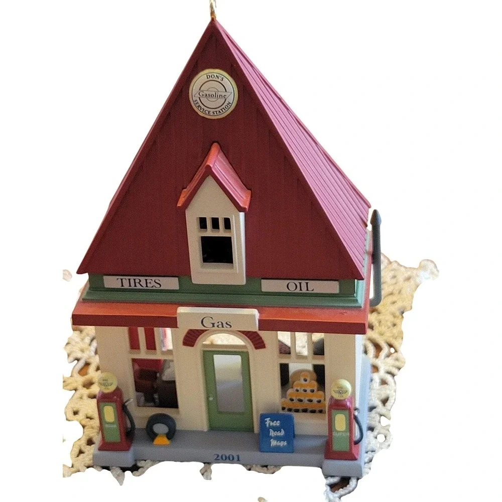 Hallmark Keepsake Ornament Dons Gasoline‎ Service Station Christmas Vintage 2001